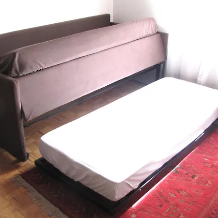 Apartamento Delicious Near St. Square *